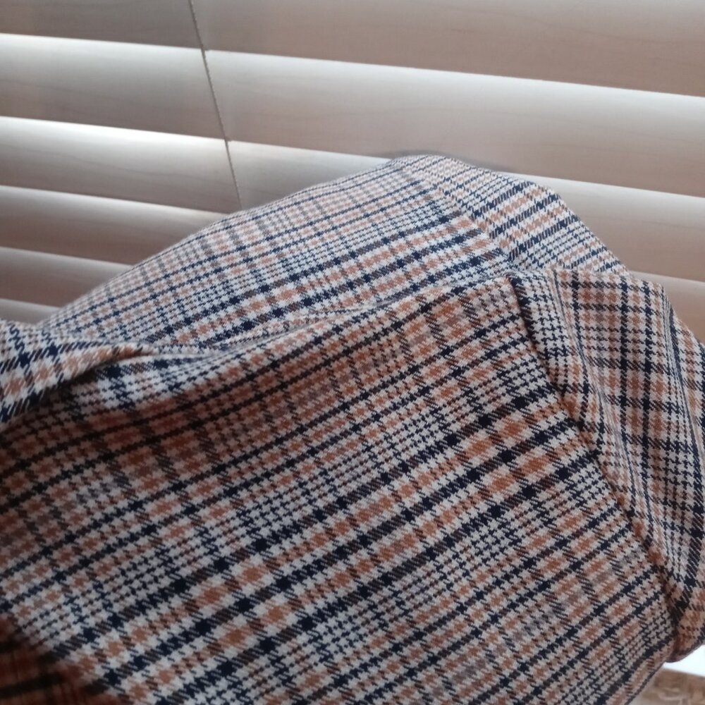 J. Jill Plaid Blazer in Tan and Black - Picture 15 of 16